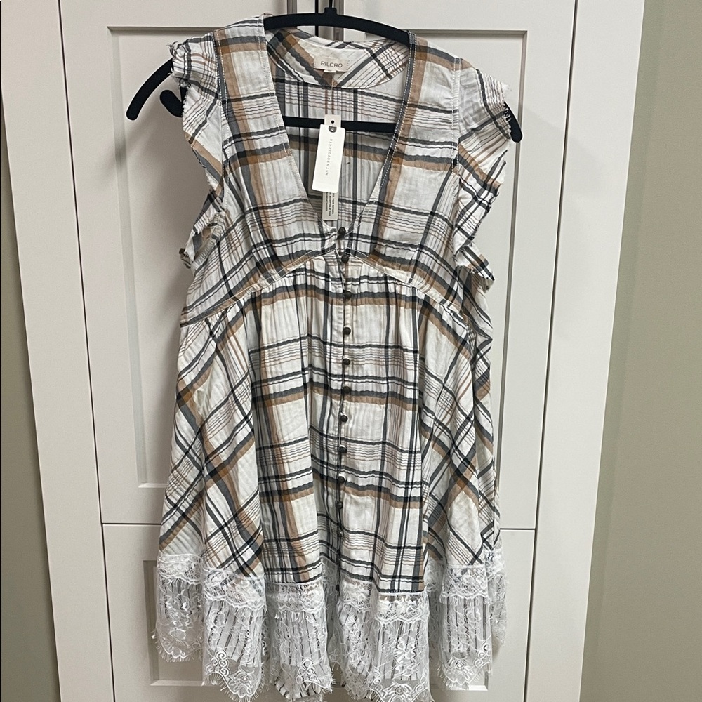 Women’s BNWT Pilcro Anthropologie Plaid Lace-Hem Dress in White and Tan XXS